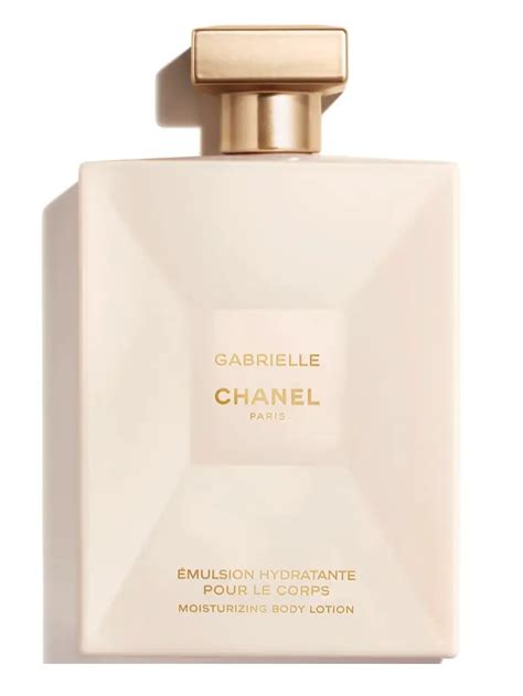 คำแนะนำเกี่ยวกับ Chanel Gabrielle กับ Gabrielle Essence